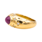 Bague 52 Bague en or jaune 18 carats avec rubis cabochon et diamants 58 Facettes 3954561RV