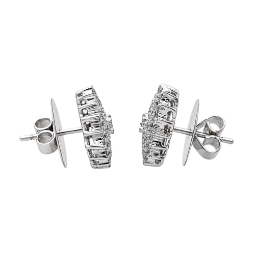 Boucles d'oreilles Boucles d’oreilles puces en or blanc 18 carats et diamants 58 Facettes 3970467CN