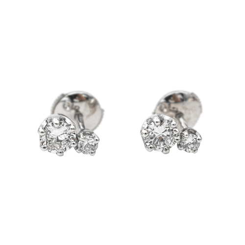 Boucles d'oreilles Boucles d’oreilles puces en or blanc 18 carats et diamants 58 Facettes 4155737CN