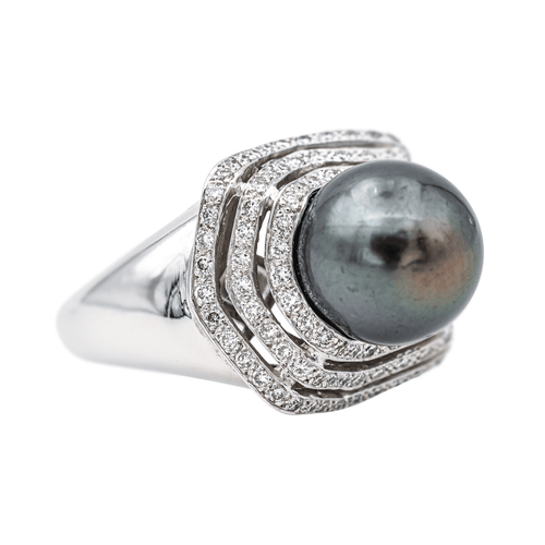 Bague 52 Bague cocktail en or blanc 18 carats perle et diamants 58 Facettes 4410630CN