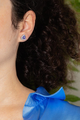 Boucles d'oreilles Boucles d’oreilles puces en or blanc 18 carats tanzanites et diamants 58 Facettes 4423606RV
