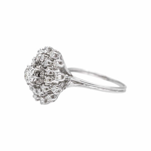 Bague 53 Bague marguerite en or blanc 18 carats et diamants 58 Facettes 4936106CN
