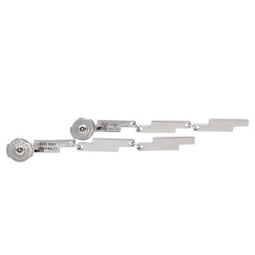 Boucles d'oreilles Dinh Van Seventies - Boucles d’oreilles en or blanc 18 carats et diamants 58 Facettes 577676GD