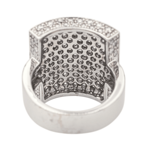 Bague 56 Bague pavée de diamants en or blanc 18 carats 58 Facettes 578262CD