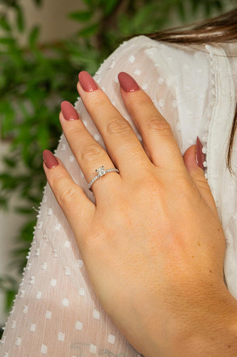 Bague 53 Bague solitaire en or blanc 18 carats avec diamants 58 Facettes 578719RV