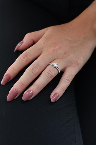 Bague 53 Bague solitaire en or blanc 18 carats et diamants 58 Facettes 578757RV