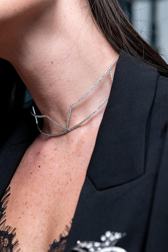 Collier Collier graphique ras-de-cou en or blanc 18 carats et diamants 58 Facettes 578797RV