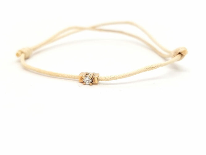 Bracelet Bracelet cordon en or rose 18 carats avec diamant 58 Facettes 578884RV