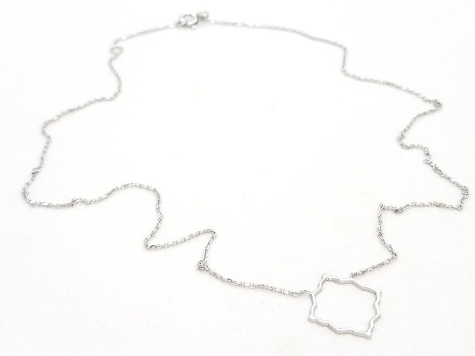 Collier Collier Transparence - Motif graphique en or blanc 18 carats 58 Facettes 578905RV