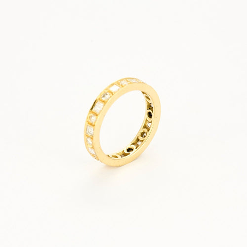 Bague 54 Bague en or jaune 18 carats sertie de diamants taille brillant et princesse 58 Facettes