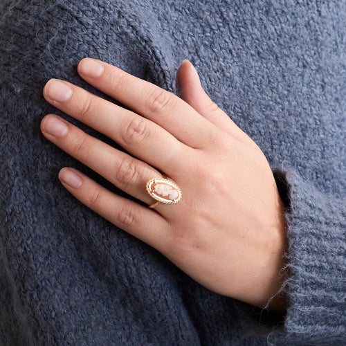 Bague 55 Bague camée sur coquillage en or jaune 58 Facettes BO/230074