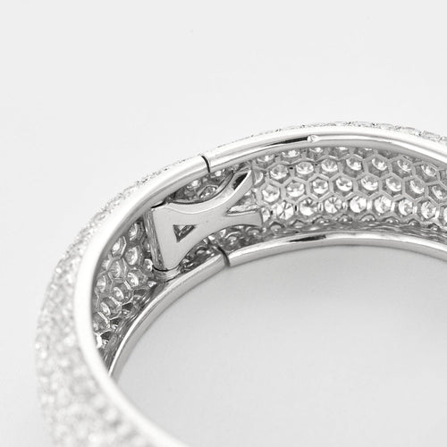 CARTIER - Exceptionnel bracelet jonc en platine et diamants 58 Facettes