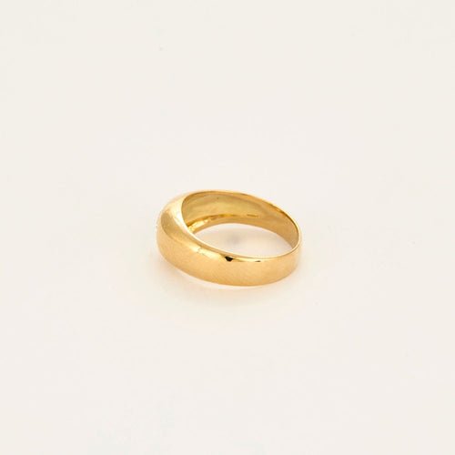 Bague 49 Chevalière jonc en or jaune 18 carats et diamant taille ancienne 58 Facettes