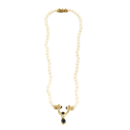 Collier Collier de perles de culture en or jaune et diamants, saphirs 58 Facettes BO/250007