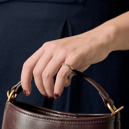 Bague 46 Bague alliance demi-tour en or blanc 18k et diamants 58 Facettes BO//250025