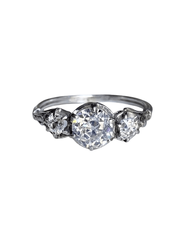 Bague 53 Bague Art Déco, platine et diamants 58 Facettes