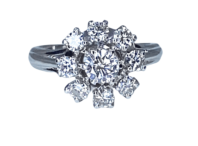 Bague 53 Bague marguerite en or blanc sertie de 9 diamants 58 Facettes AB378