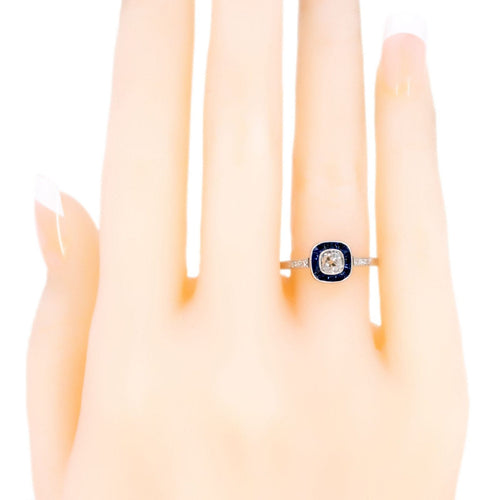 Bague 55 Bague en platine sertie de diamants et saphirs 58 Facettes 199DDC4C89774037BD5CF803F84E6415