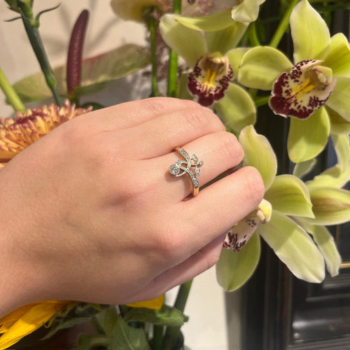 Bague 62 Bague florale en or jaune 14 carats avec diamants 58 Facettes 465CF887664A4622A15575ABD96024CD