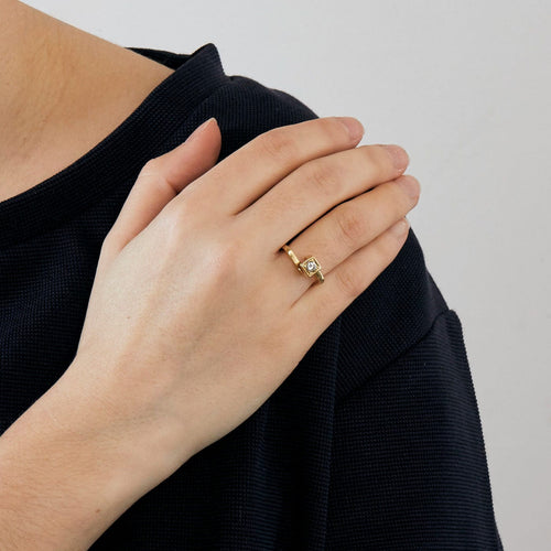 Bague 49.5 Jean Vendôme - Solitaire croisé - Or jaune et Diamant 58 Facettes DV0598-2