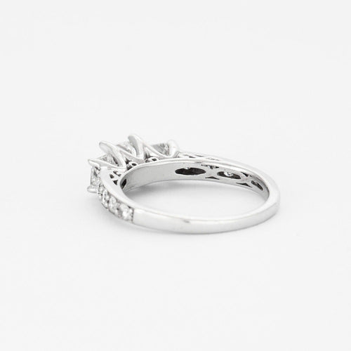 Bague 51.5 Bague or blanc diamants 58 Facettes DV2682-1