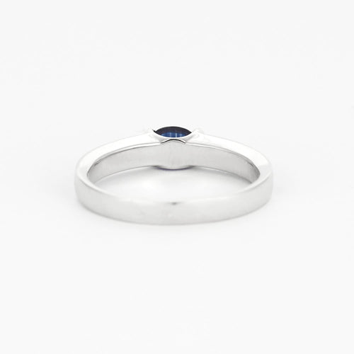 Bague 53 Bague en or gris avec saphir et diamants 58 Facettes DV4307-2