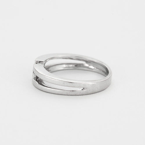 Bague or gris et diamants