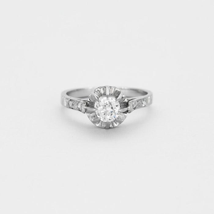 Bague solitaire platine, or gris et diamants