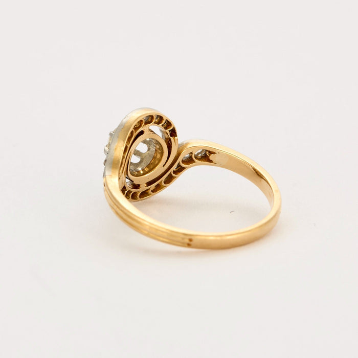 Bague tourbillon en or et diamants