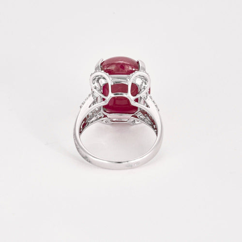 Bague 55 Bague or blanc, rubis cabochon et diamants 58 Facettes DV0671-18-DV0882-1