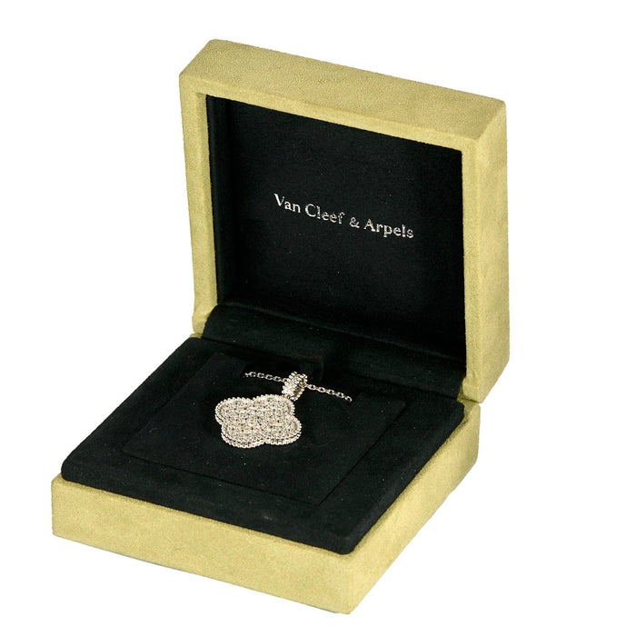 Collier VAN CLEEF & ARPELS - Magic Alhambra - Sautoir or blanc et diamants 58 Facettes DV0830-10