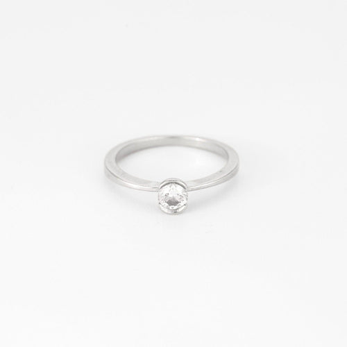 Bague 50 Bague solitaire en or gris et diamant 58 Facettes DV8291-2-50-2