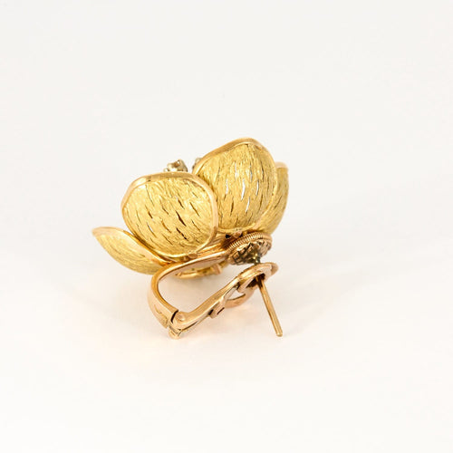Boucles d'oreilles Parure florale - Broche et boucles d'oreilles or jaune, diamants 58 Facettes DV0843-1