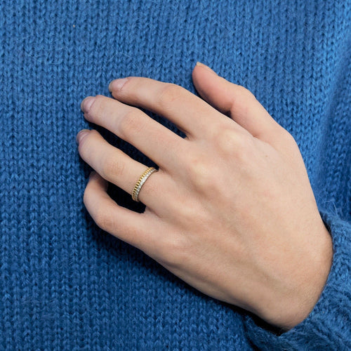 BOUCHERON - Quatre Radiant Edition - Alliance en or jaune, blanc et diamants