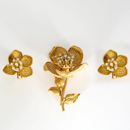 Parure florale - Broche et boucles d'oreilles or jaune, diamants 58 Facettes DV0843-1