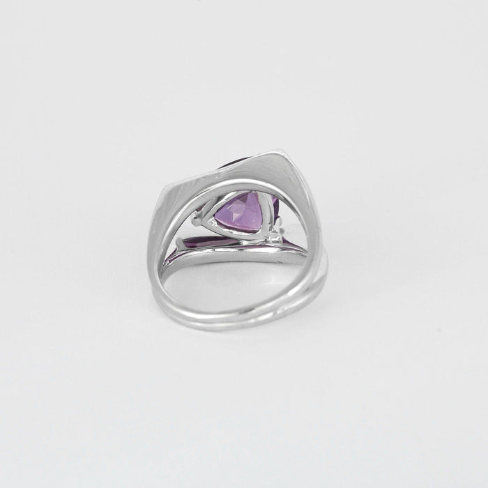 Bague 57 Bague en or blanc, améthyste et diamants 58 Facettes DV3030-1-57-3