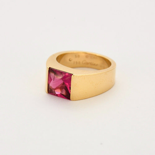 Bague 50 CARTIER - Tank - Bague or jaune et tourmaline rose 58 Facettes DV0922-1-50-5