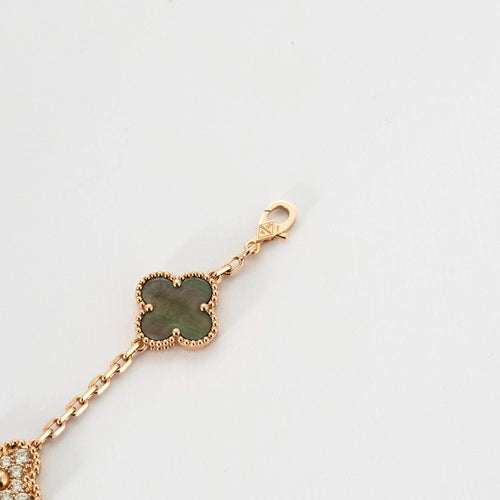 Bracelet VAN CLEEF & ARPELS - Vintage Alhambra - Bracelet or rose, nacre grise et diamants 58 Facettes DV0830-11