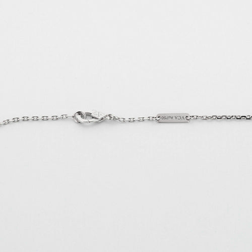 Collier VAN CLEEF & ARPELS / Magic Alhambra / Sautoir or blanc et onyx 58 Facettes