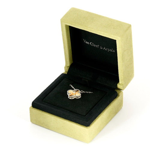 Collier VAN CLEEF & ARPELS - Vintage Alhambra - Holiday Pendant 2024 - Collier en or blanc et or rose guilloché 58 Facettes DV0830-18