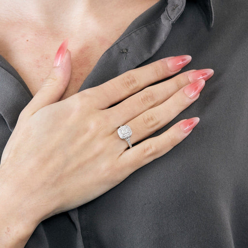 Bague 47 Tiffany & Co. Bague TIFFANY & CO - Bague Soleste Diamant taille coussin 58 Facettes DV9507-1-47-2