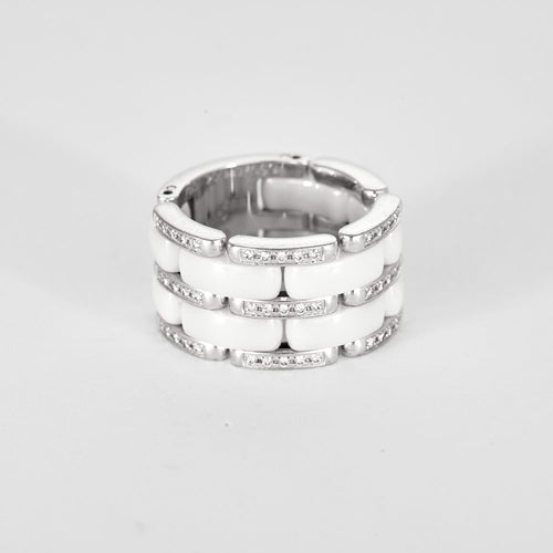 Bague 52 CHANEL - ULTRA - Bague céramique blanche, or gris et diamants. 58 Facettes DV11960-2-52-1