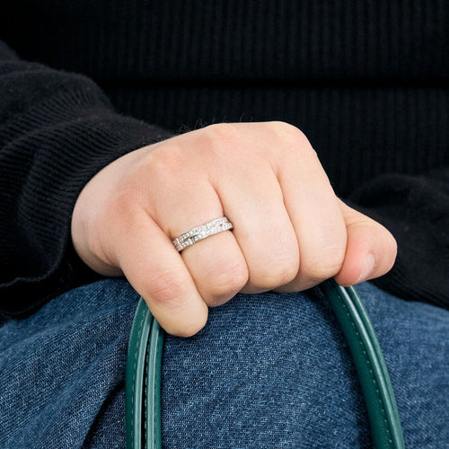 Bague 49 CARTIER - Panthère - Bague or blanc 2 rangs semi-pavée diamants 58 Facettes DV12359-1-3