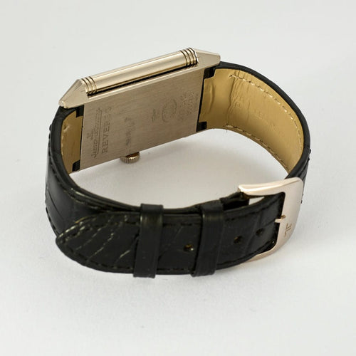 Montre JAEGER LECOULTRE - Reverso Ultra-thin Tribute to 1931 - Elegante montre d'homme à boitier pivotant en or blanc 18 K 58 Facettes DV4479-23