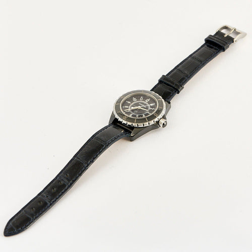 Montre CHANEL - J12 - Montre de dame en céramique noire et acier 58 Facettes DV15048-5