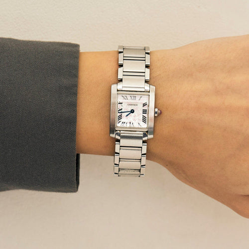 Montre CARTIER - Montre tank en acier. 58 Facettes DV13628-1