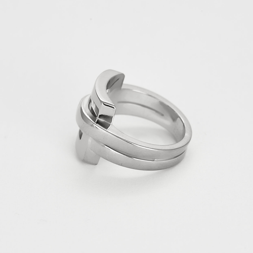 Bague 55 BOUCHERON - Déchaînée - Bague en or gris 58 Facettes DV11927-4