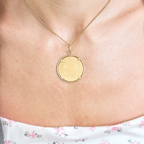 Collier Chaîne et pendentif en or jaune 58 Facettes DV16060-2