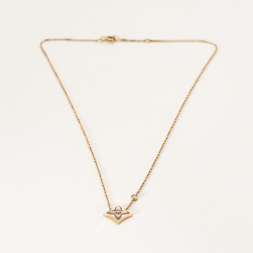 Collier Louis Vuitton- Color Blossom BB - Collier en or rose, nacre rose et diamants 58 Facettes DV15412-1