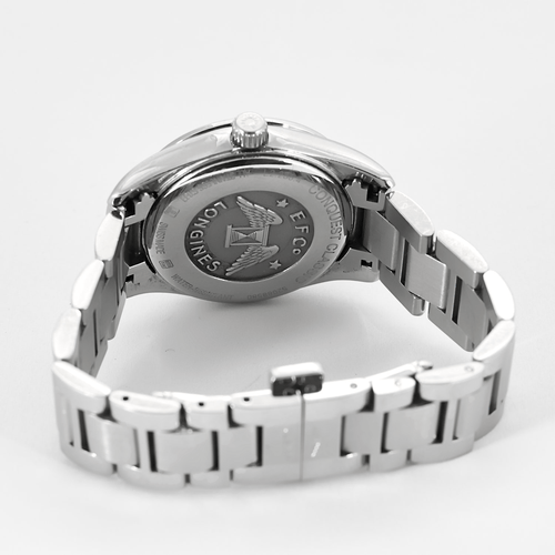 Montre Longines - Montre de dame Conquest Classic 58 Facettes DV10549-7